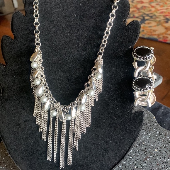 💎💎💎3 for 12💎💎💎Necklace and Bracelet Set - Picture 7 of 8